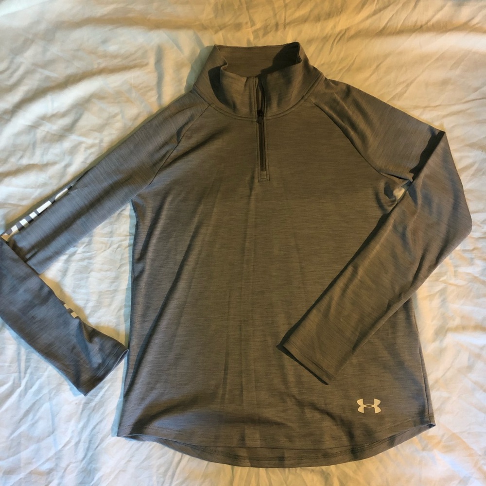 Under Armour- Girls Fitted Jacket 🖤